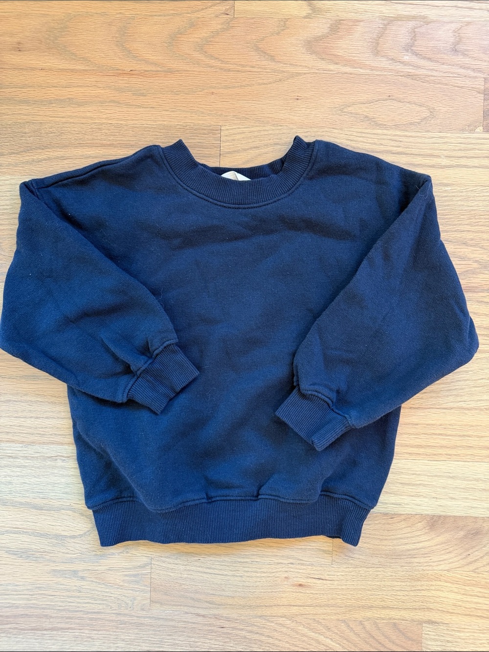 H&M Boys Navy Cottob Crewneck Sweatshirt 4T NWOT